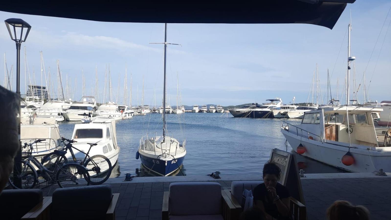 Apartmani Linda Βόντιτσε Εξωτερικό φωτογραφία