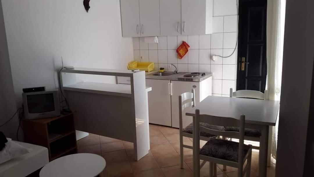 Apartmani Linda Βόντιτσε Εξωτερικό φωτογραφία